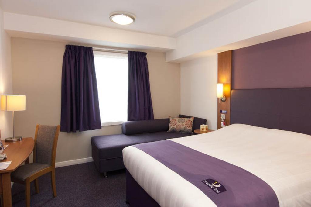 Premier Inn Leicester Fosse Park Kültér fotó