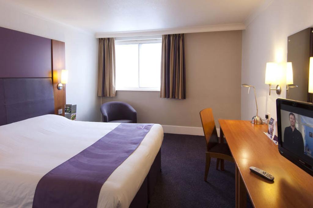 Premier Inn Leicester Fosse Park Kültér fotó