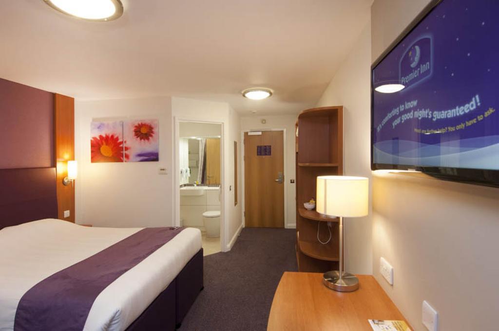 Premier Inn Leicester Fosse Park Kültér fotó