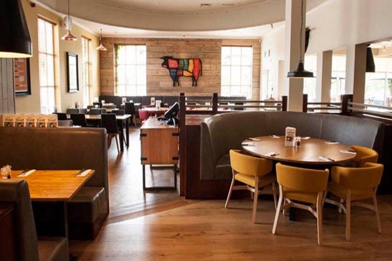 Premier Inn Leicester Fosse Park Kültér fotó