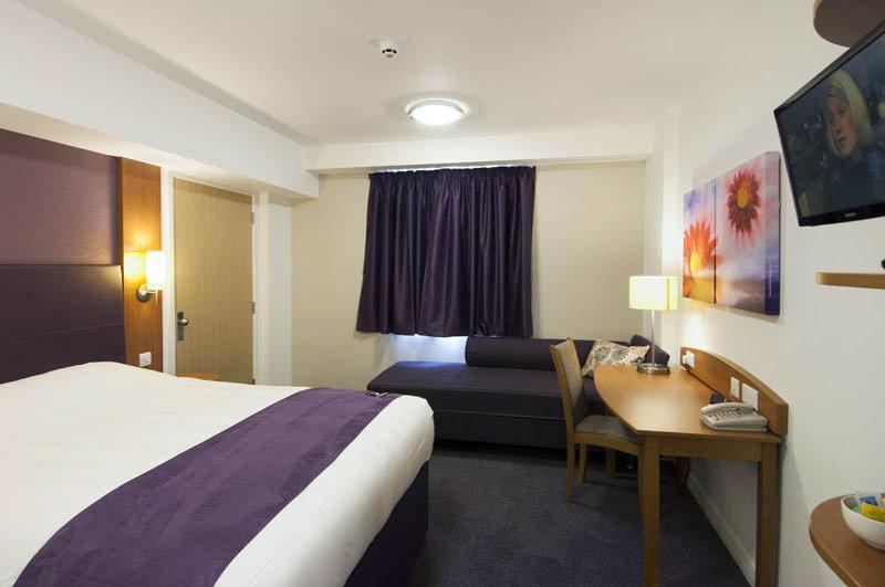 Premier Inn Leicester Fosse Park Kültér fotó